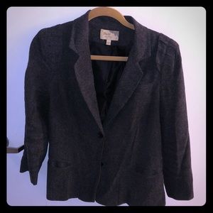 Elizabeth and James blazer